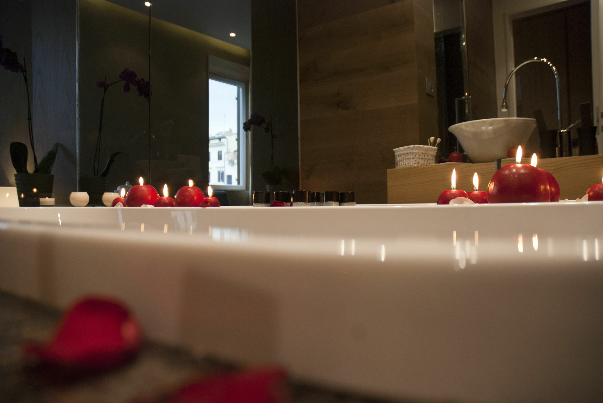 Sun Luxury Pantheon 3* Rom