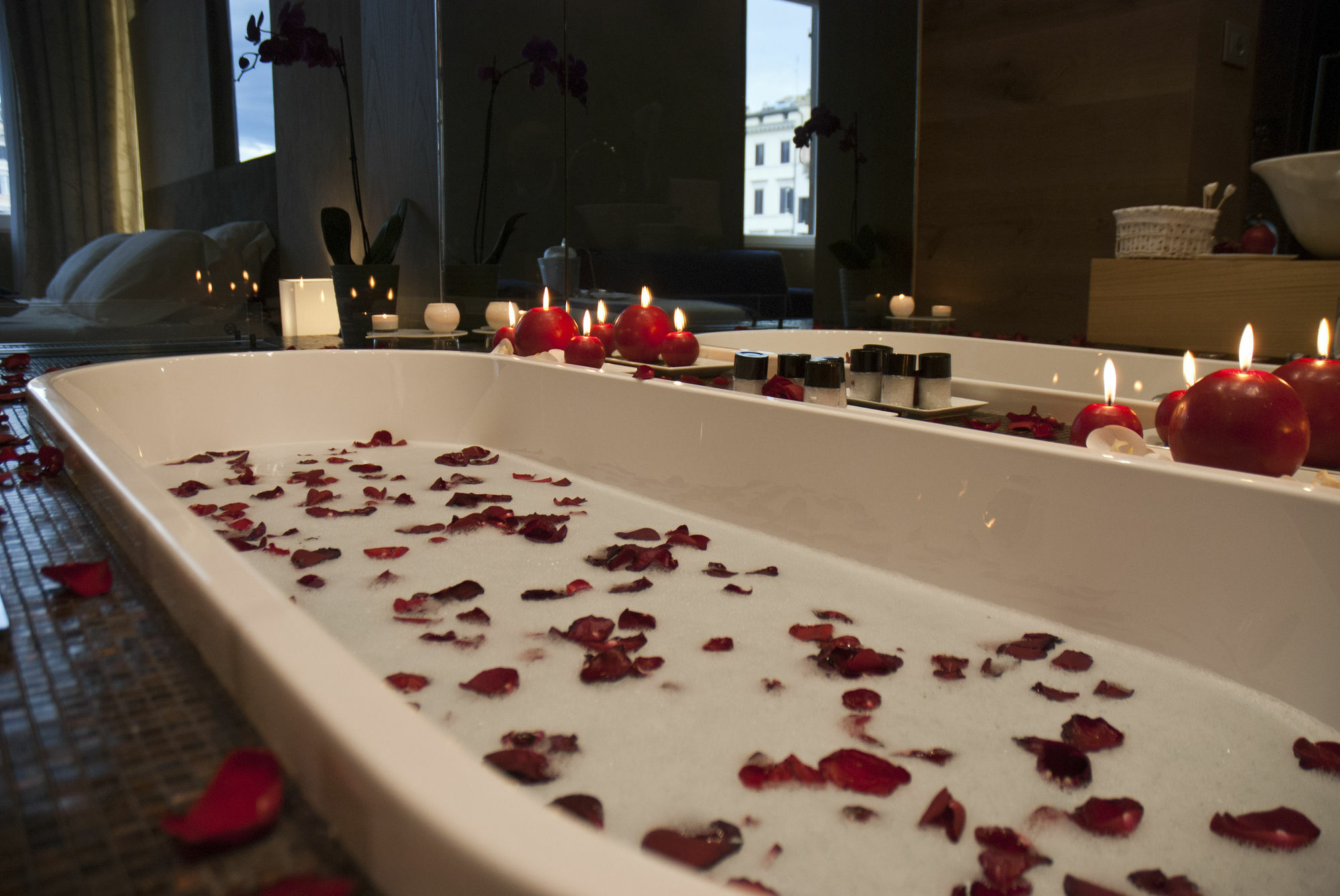 Sun Luxury Pantheon 3* Rom